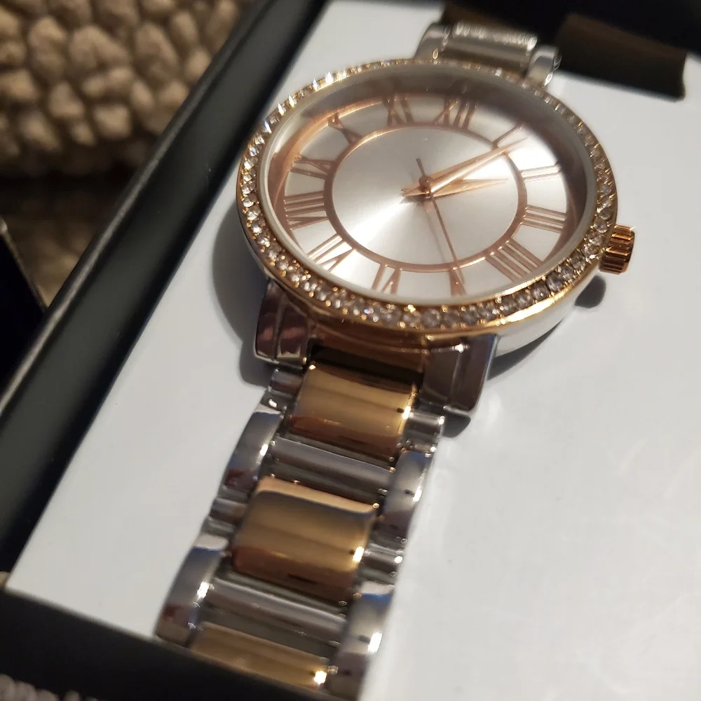5 for $25 | NIB Two-Tone Plated Glitz/Pave Stone Casual Watch - Picture 4 of 10